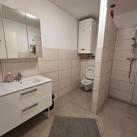 Gaestezimmer * Schwanenstadt