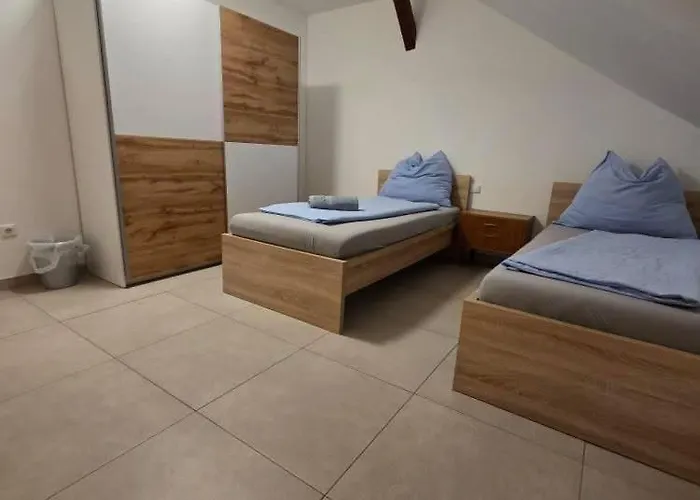 Gaestezimmer Konukevi